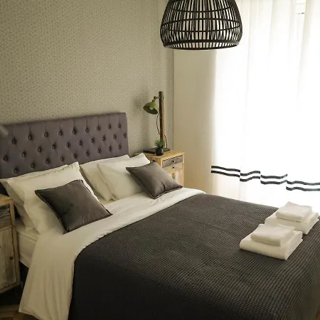 Apartment 4 Bedroom In The Heart Of Lisbon